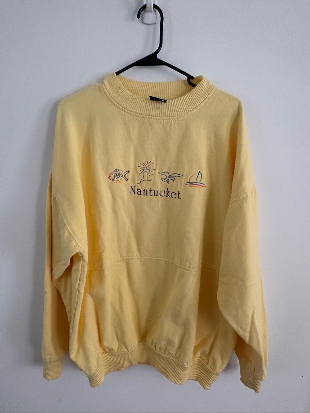 Vintage 80s/90s Wek The World Nantucket Embroidered Sweatshirt
